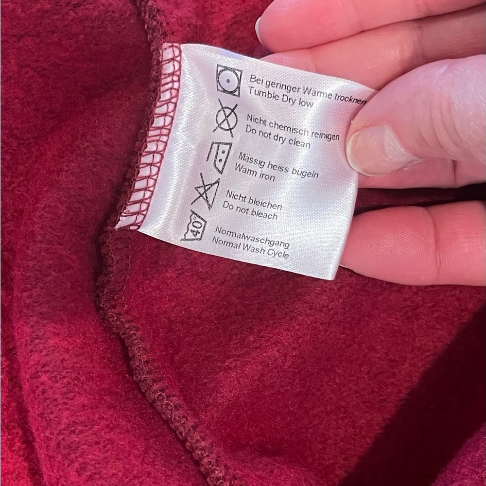 1. FC Kaiserslautern Football Jacket Soccer Track Top Adult Rare Size M Maroon - Picture 7 of 12